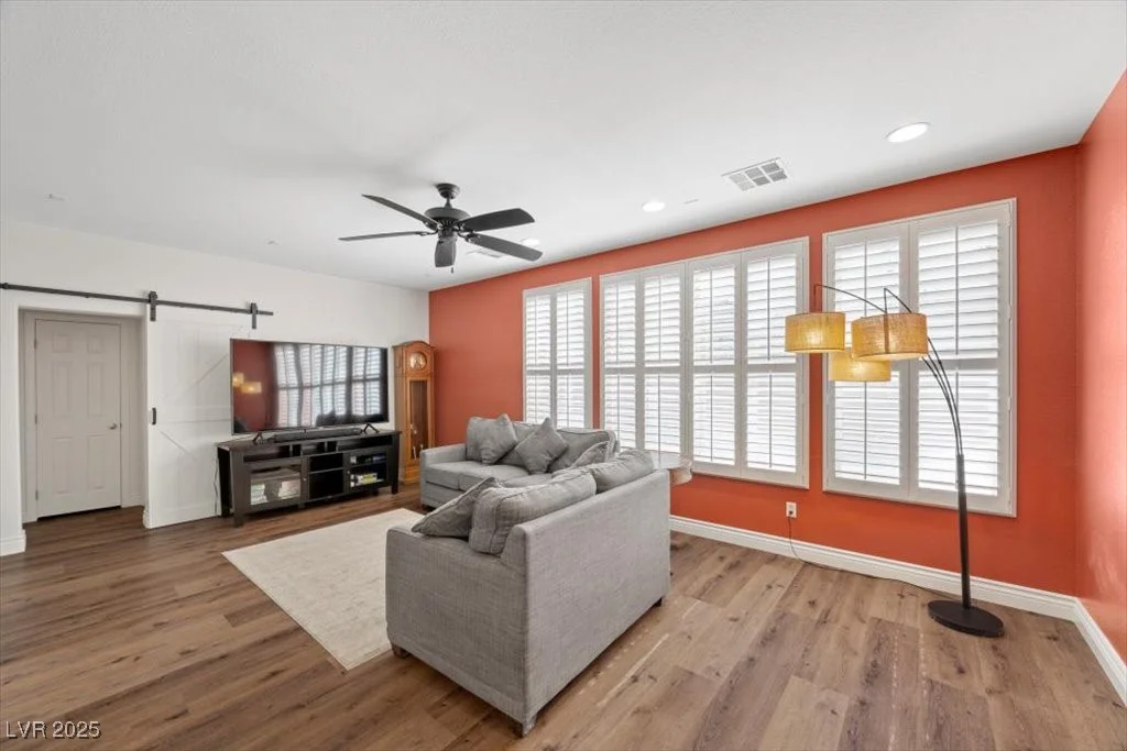 249 Cinnamon Ridge, Henderson, NV 89015