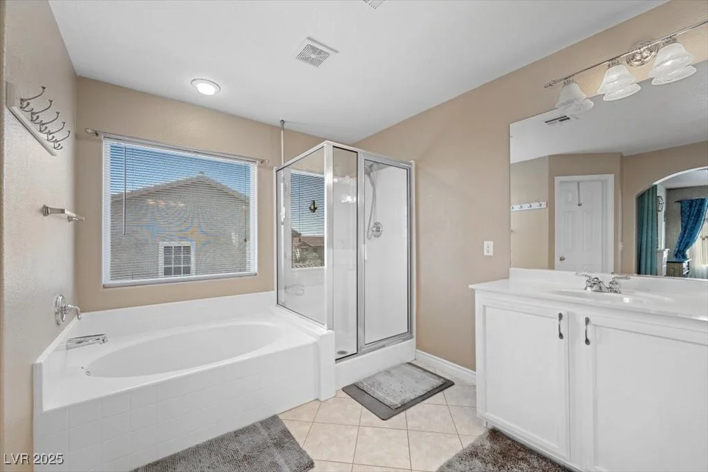 249 Cinnamon Ridge, Henderson, NV 89015