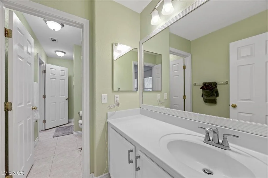 249 Cinnamon Ridge, Henderson, NV 89015