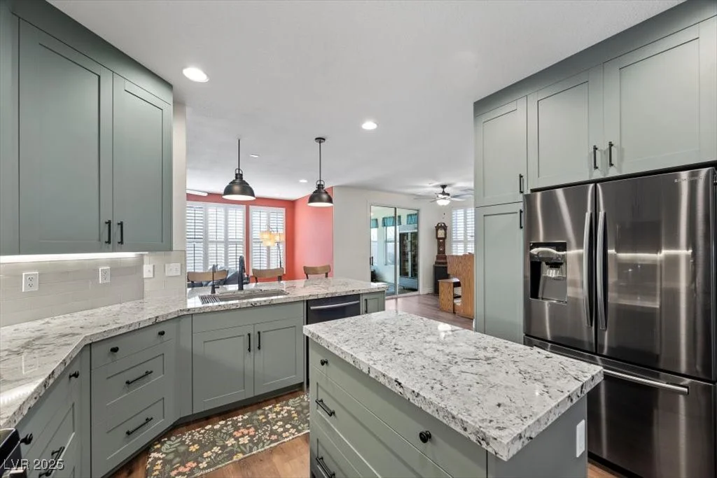 249 Cinnamon Ridge, Henderson, NV 89015