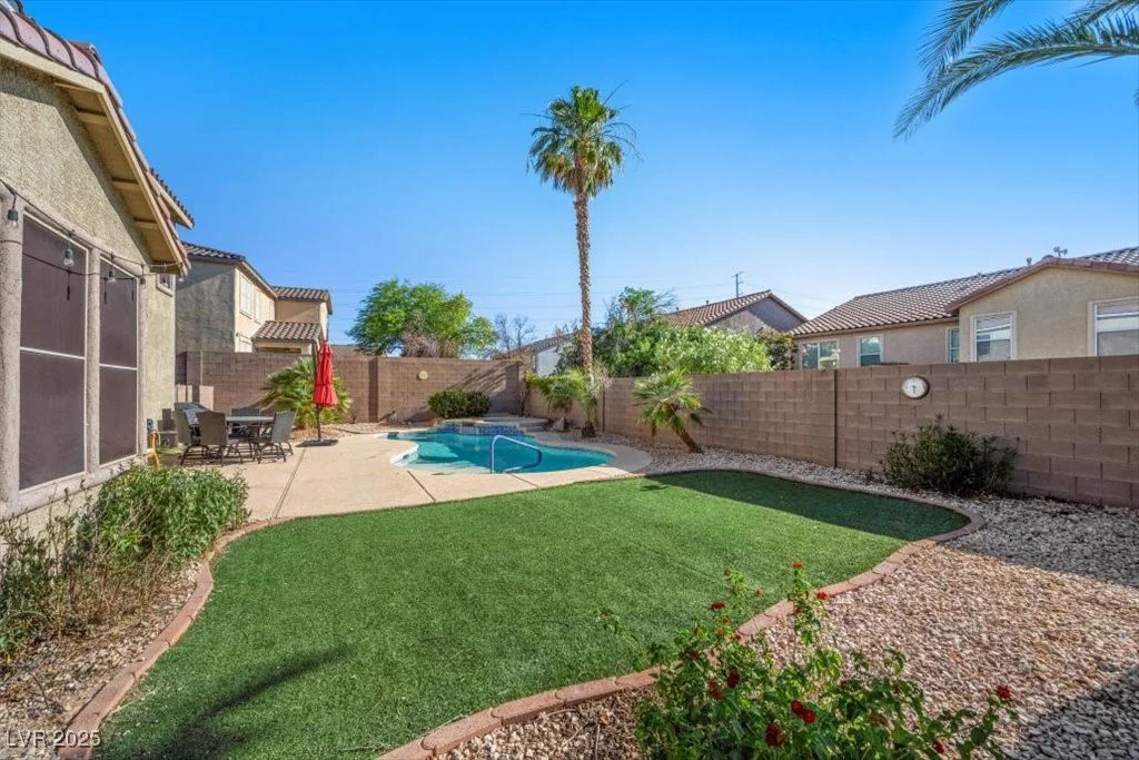 249 Cinnamon Ridge, Henderson, NV 89015