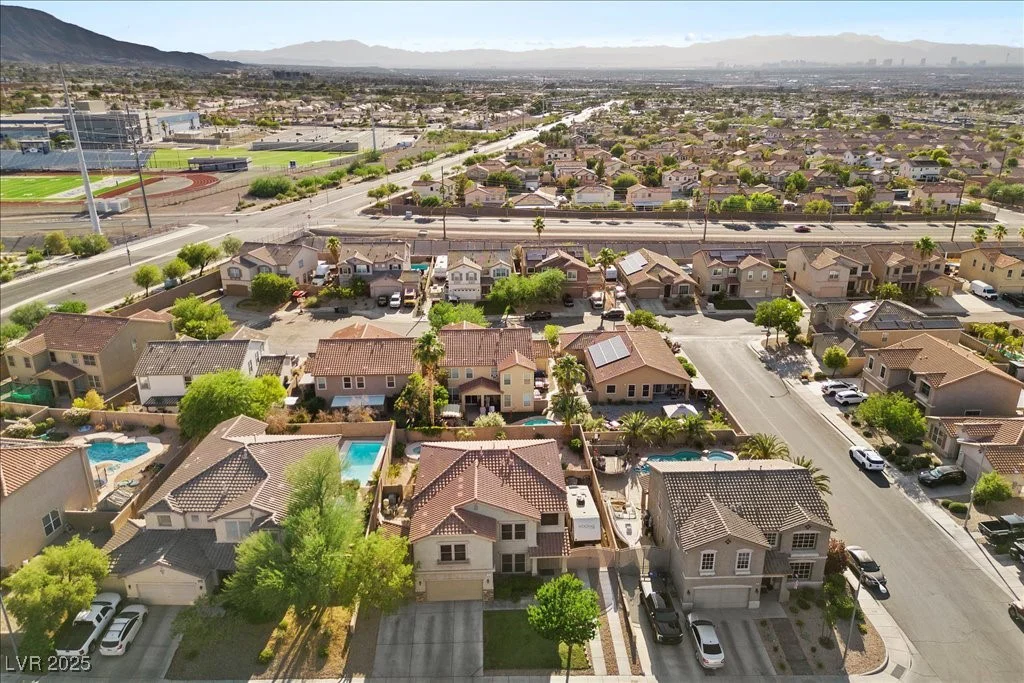 249 Cinnamon Ridge, Henderson, NV 89015