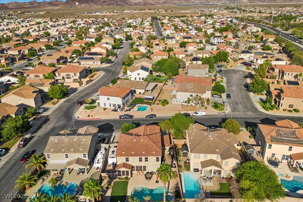 249 Cinnamon Ridge, Henderson, NV 89015