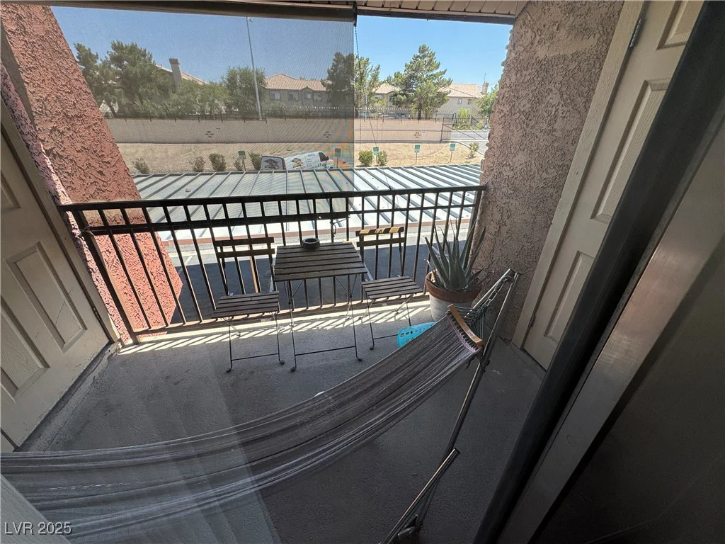 5499 Indian River, Las Vegas, NV 89103