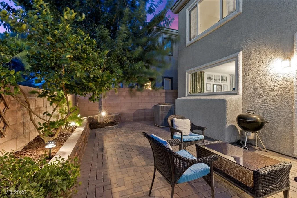 694 Value Ridge, Henderson, NV 89012