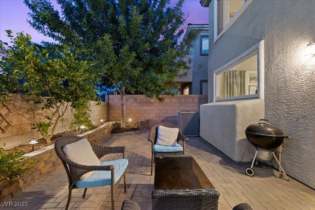 694 Value Ridge, Henderson, NV 89012