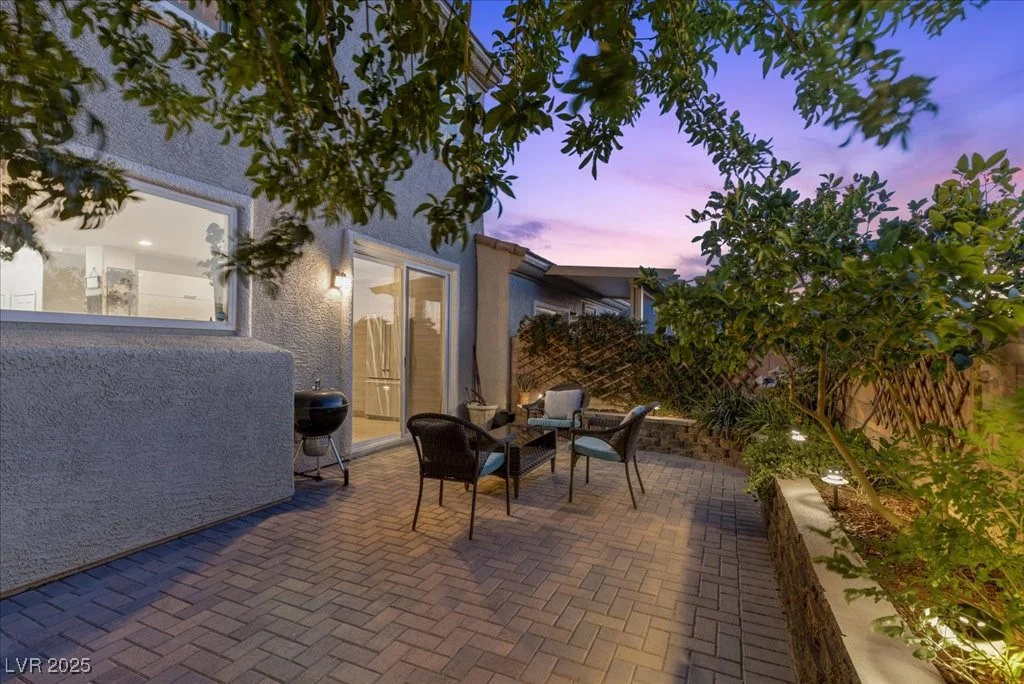 694 Value Ridge, Henderson, NV 89012
