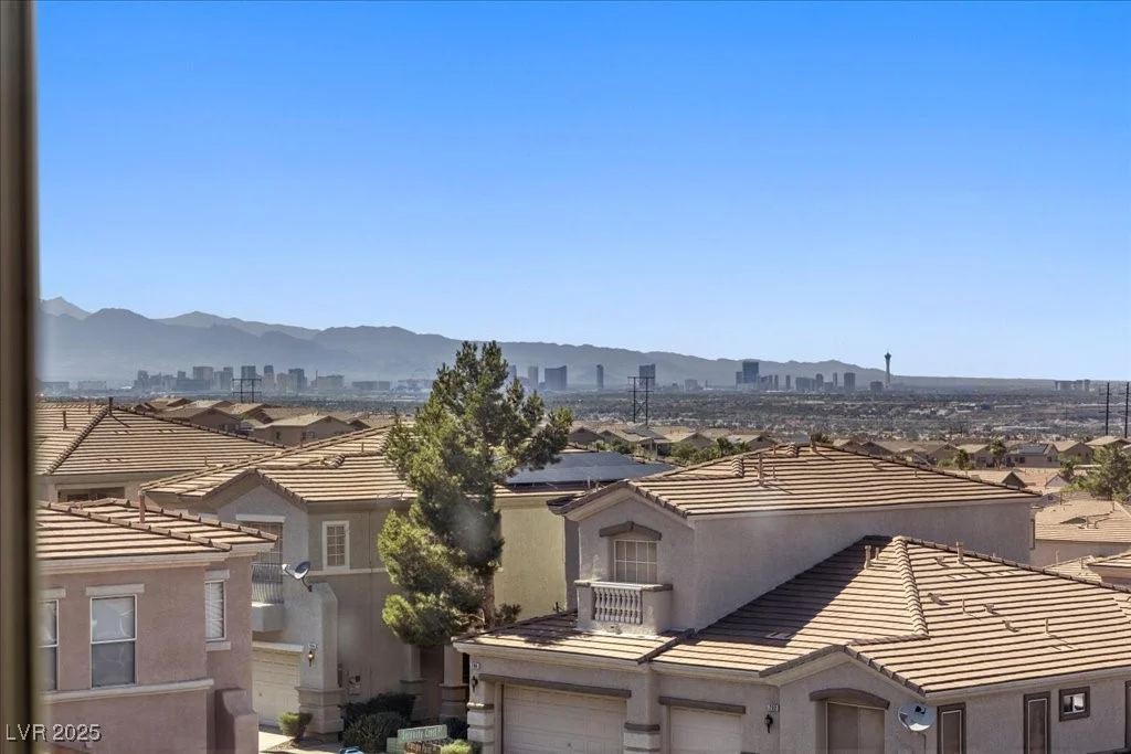 694 Value Ridge, Henderson, NV 89012