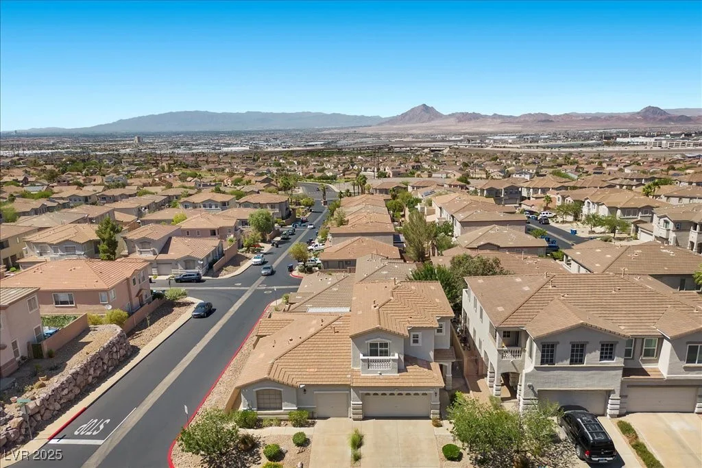 694 Value Ridge, Henderson, NV 89012