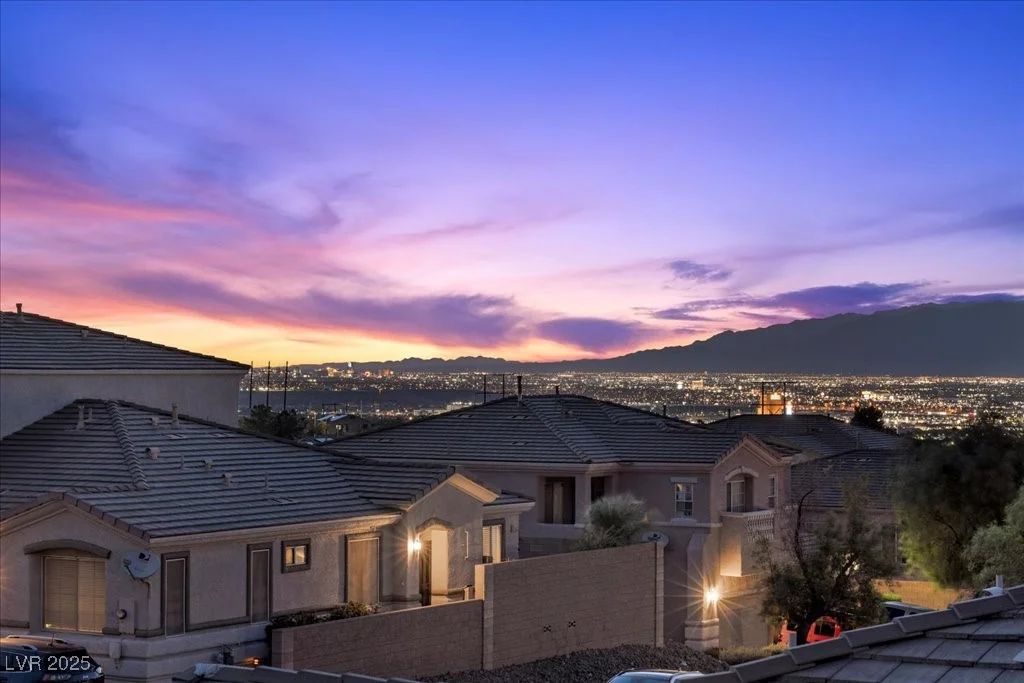 694 Value Ridge, Henderson, NV 89012
