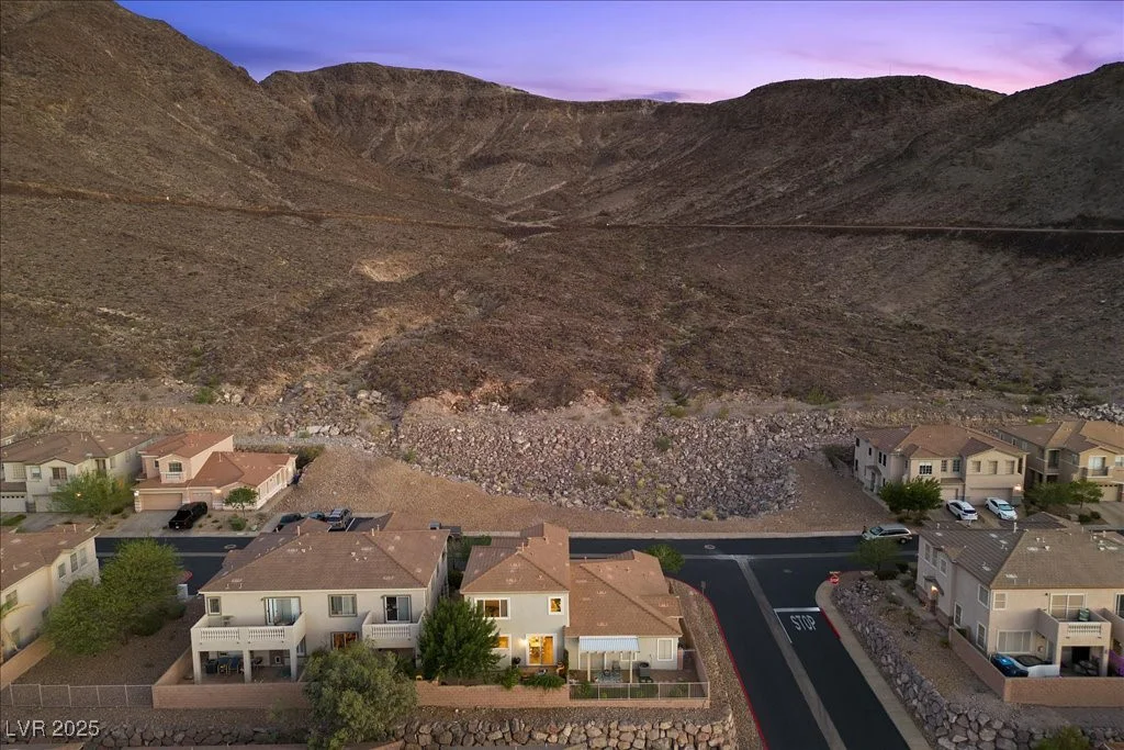 694 Value Ridge, Henderson, NV 89012