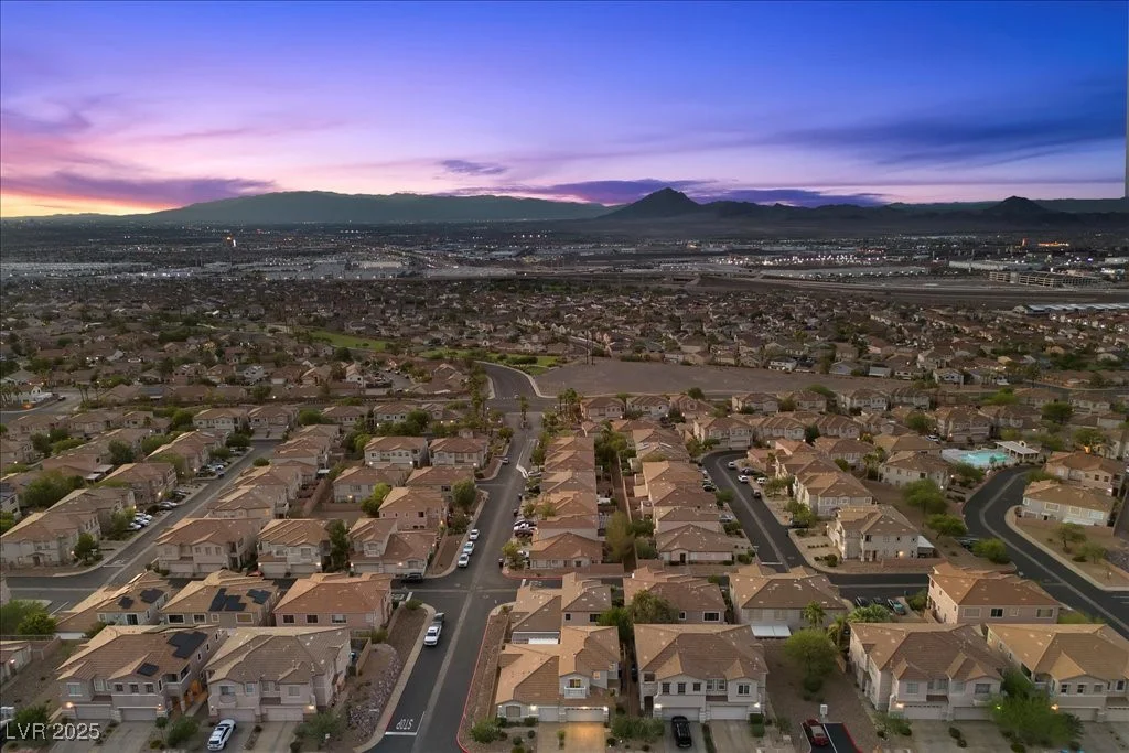 694 Value Ridge, Henderson, NV 89012
