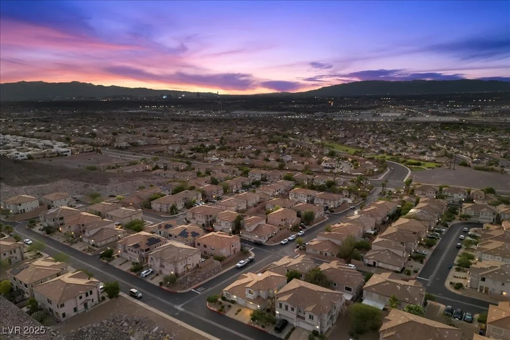 694 Value Ridge, Henderson, NV 89012