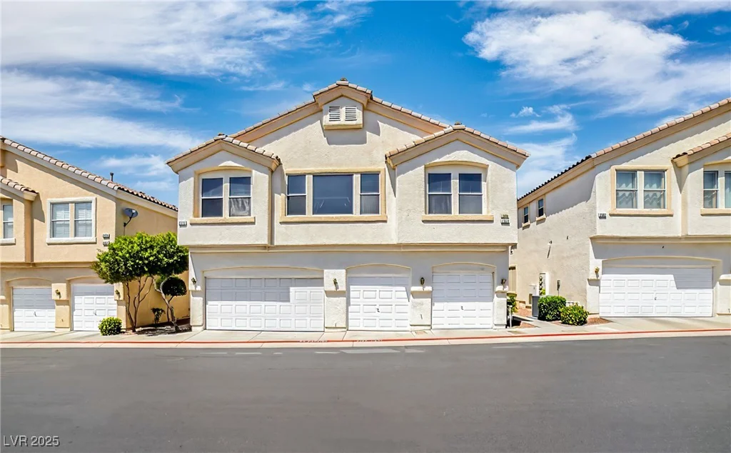 2558 Lazy Saddle, Henderson, NV 89002