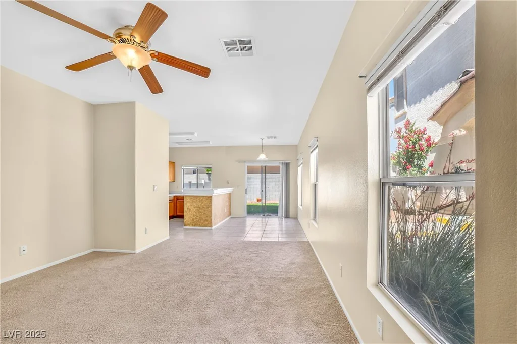 2558 Lazy Saddle, Henderson, NV 89002