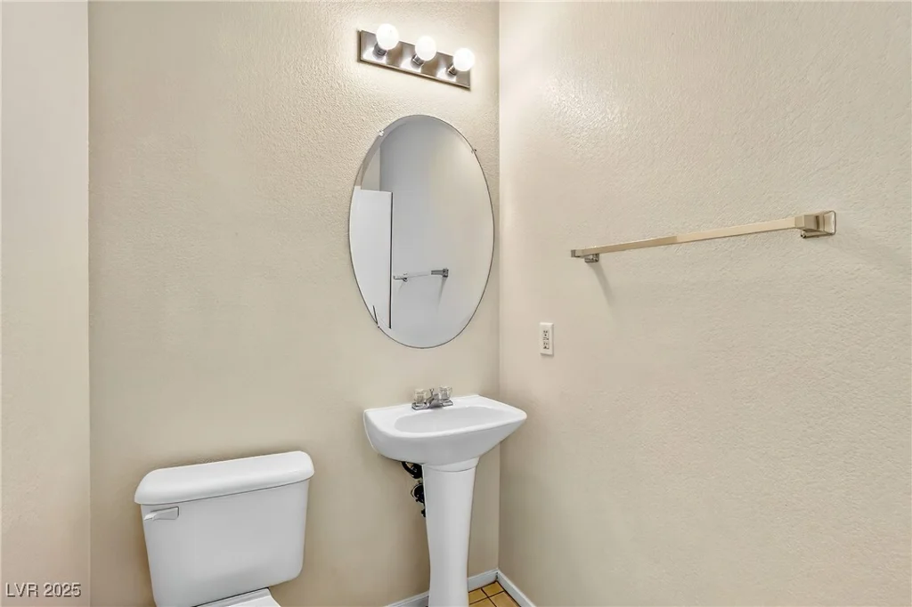 2558 Lazy Saddle, Henderson, NV 89002
