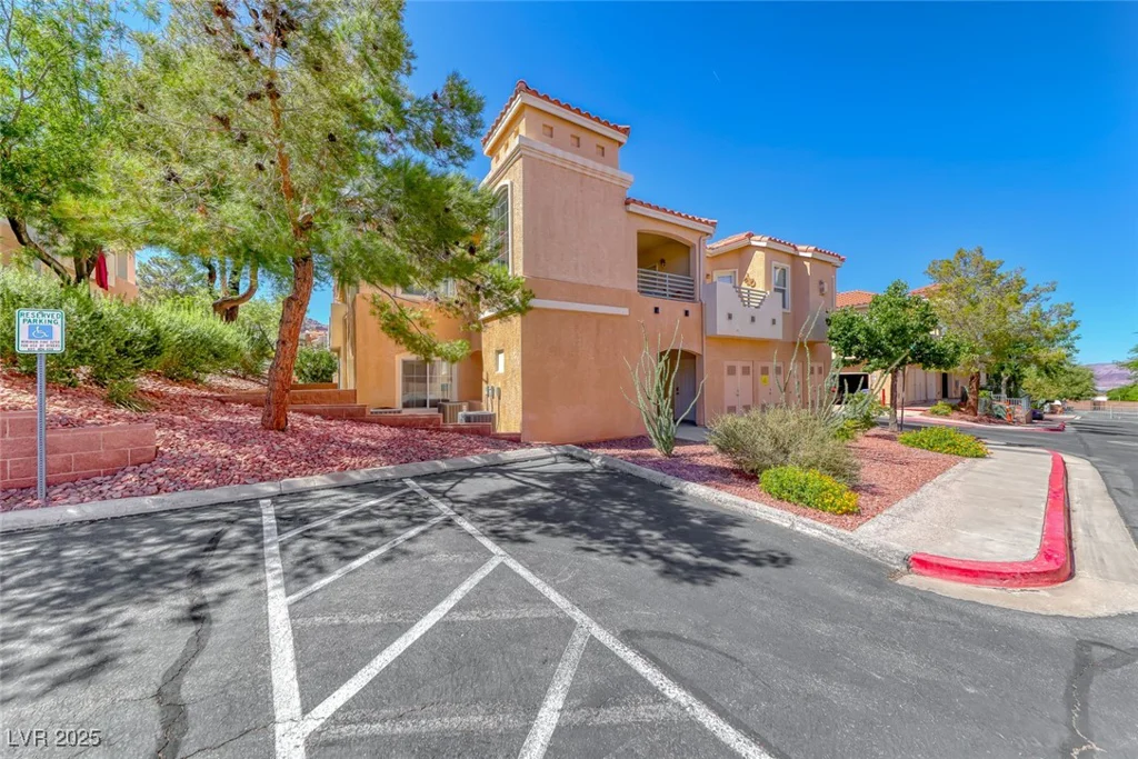 105 Lighthouse, Boulder City, NV 89005