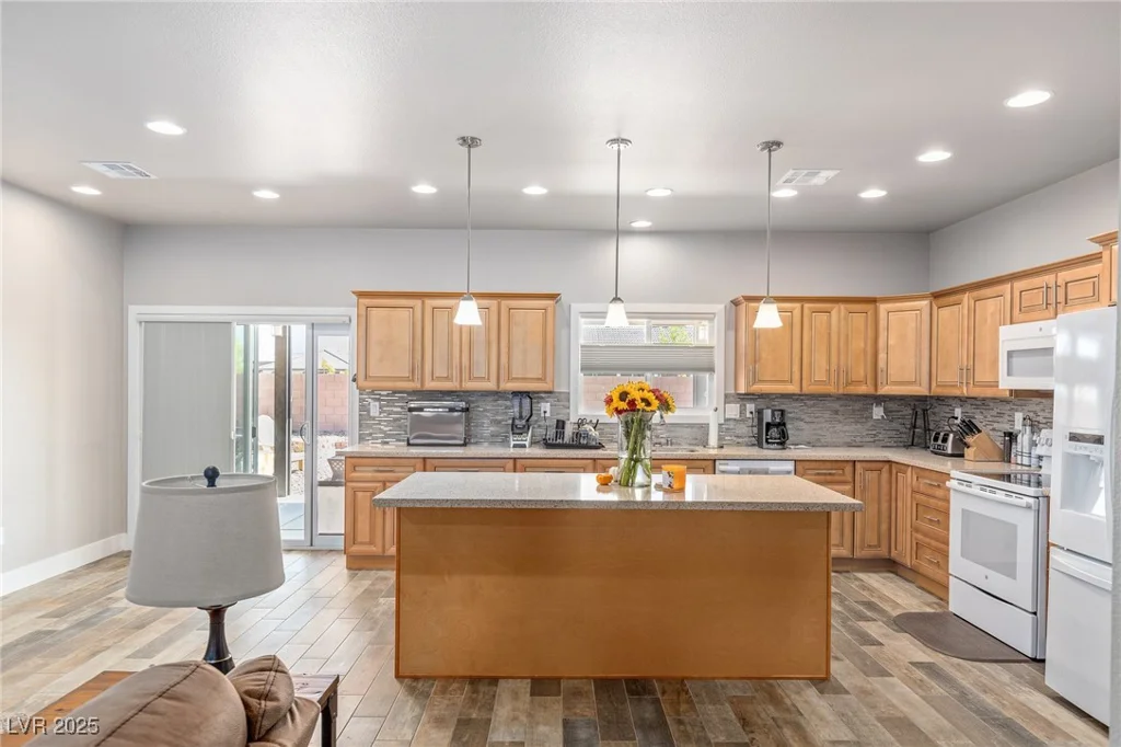 171 Weeping Willow, Pahrump, NV 89048