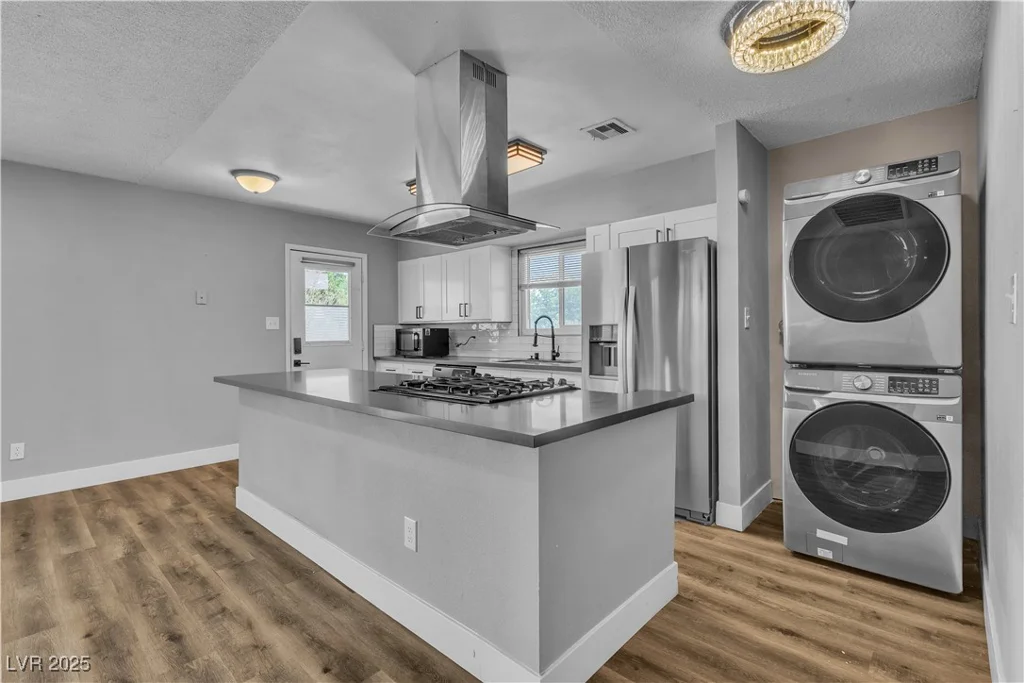 1700 Ferrell, Las Vegas, NV 89106