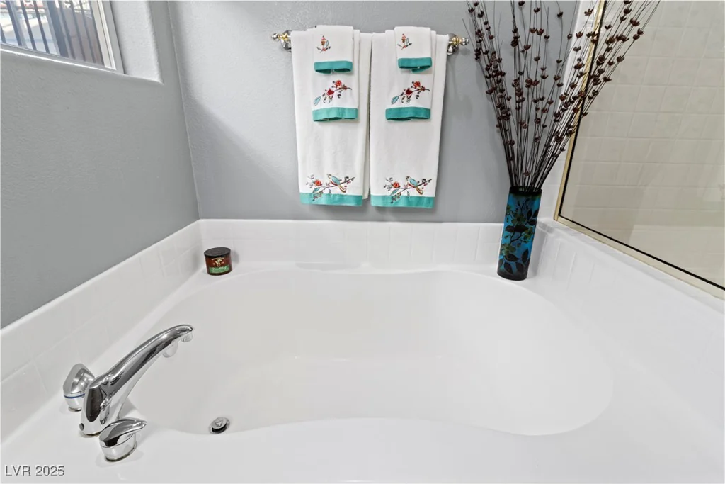 9256 Blue Flax, Las Vegas, NV 89148