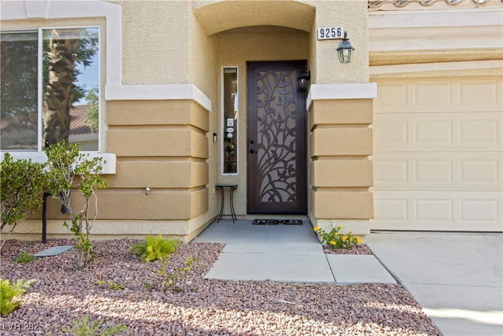 9256 Blue Flax, Las Vegas, NV 89148