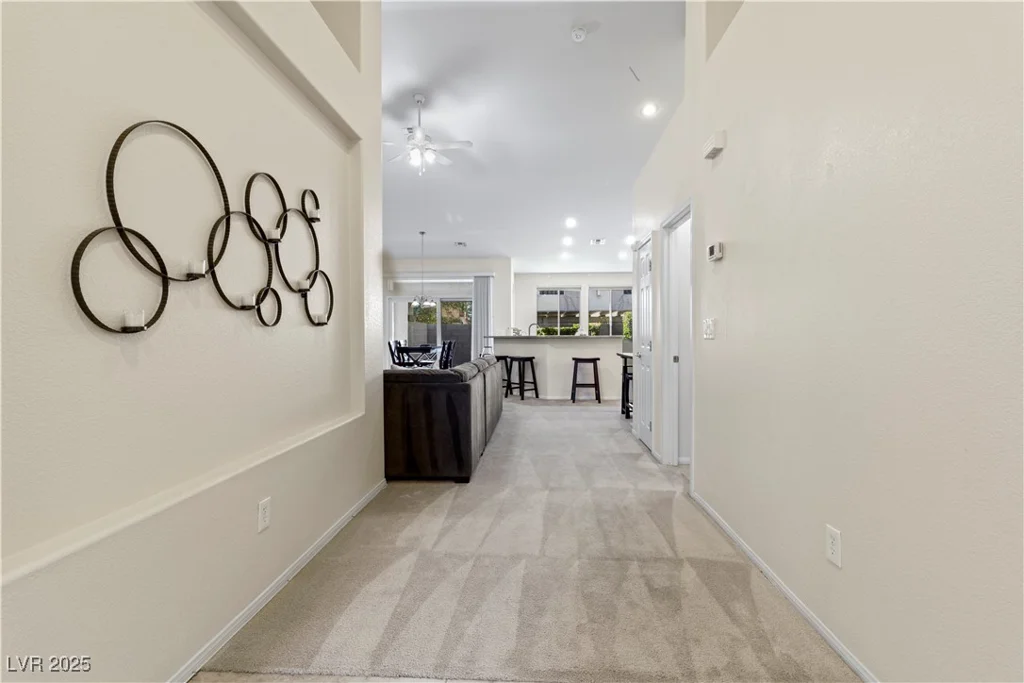 9256 Blue Flax, Las Vegas, NV 89148