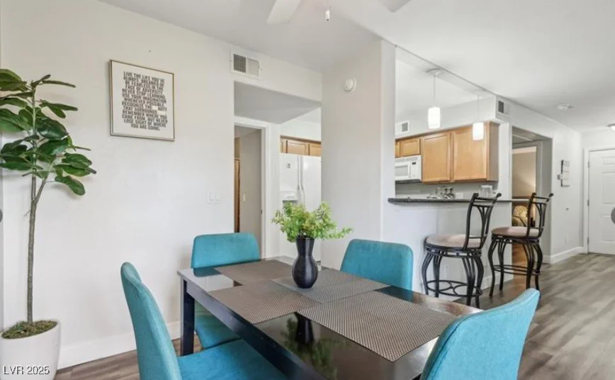 3145 Flamingo, Las Vegas, NV 89121