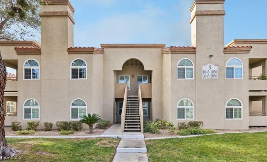 3145 Flamingo, Las Vegas, NV 89121