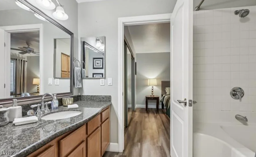 3145 Flamingo, Las Vegas, NV 89121