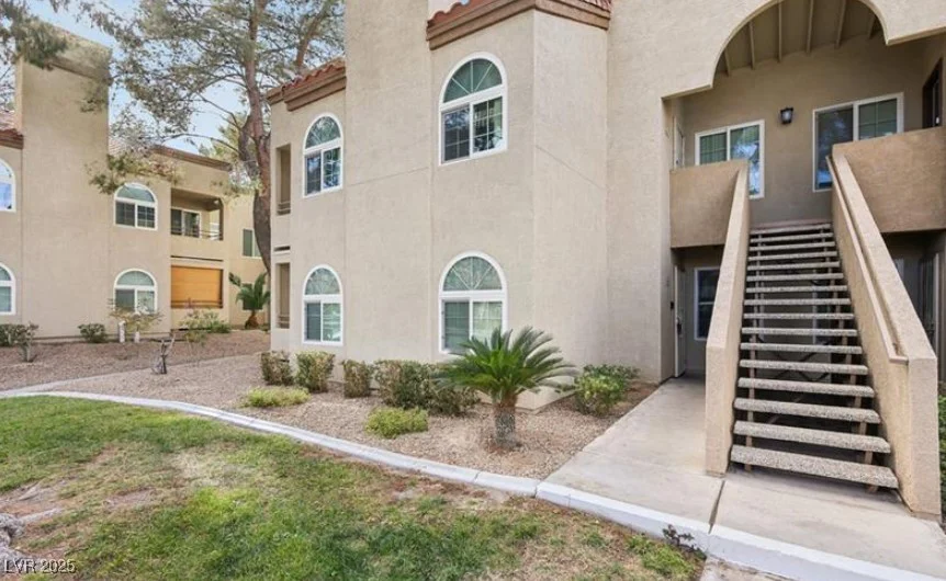 3145 Flamingo, Las Vegas, NV 89121