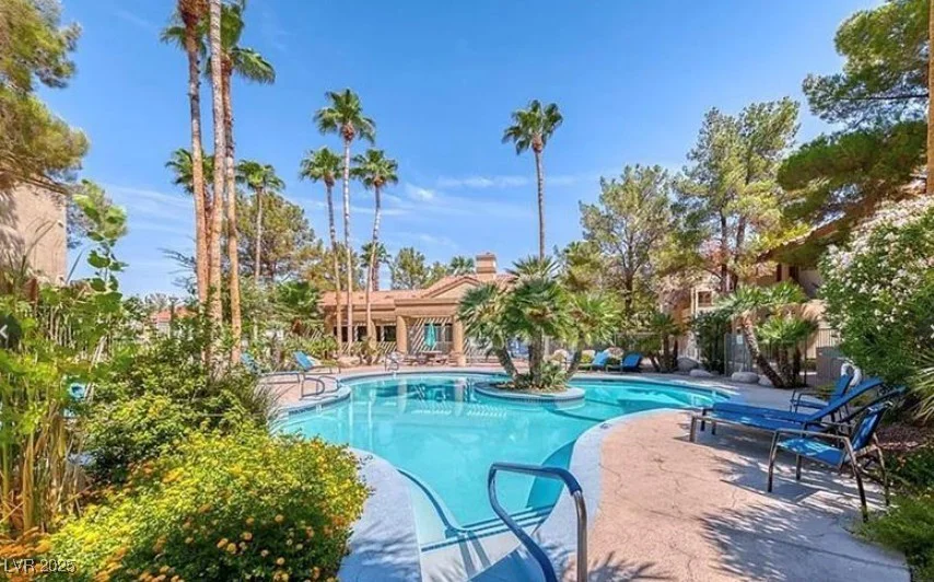3145 Flamingo, Las Vegas, NV 89121