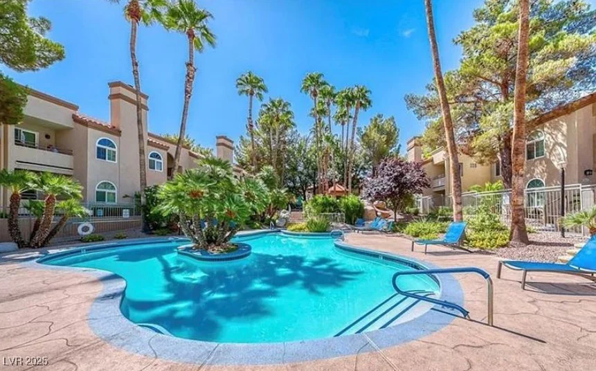 3145 Flamingo, Las Vegas, NV 89121