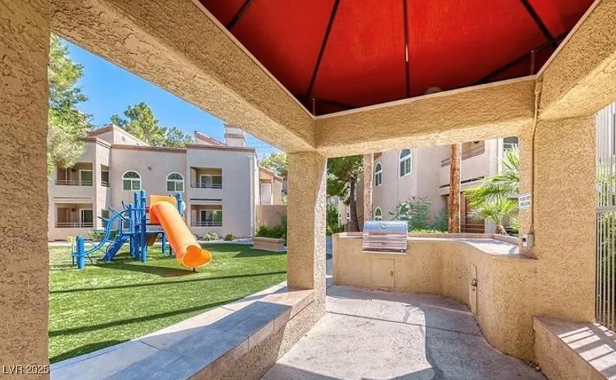 3145 Flamingo, Las Vegas, NV 89121