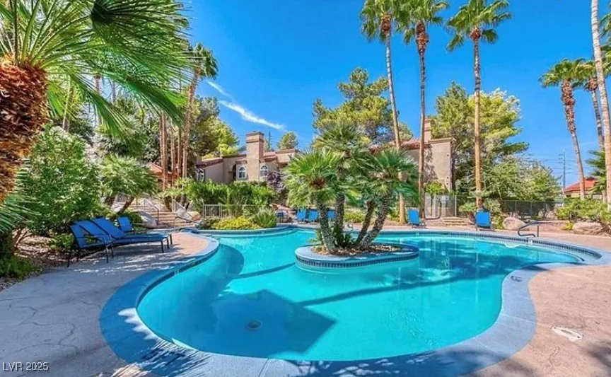3145 Flamingo, Las Vegas, NV 89121
