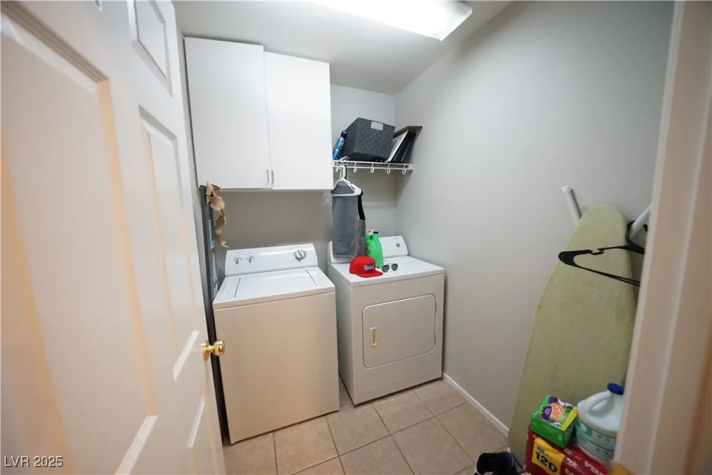 6040 Eganridge, North Las Vegas, NV 89081