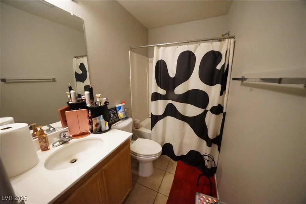 6040 Eganridge, North Las Vegas, NV 89081