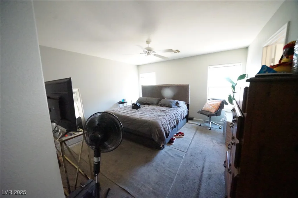 6040 Eganridge, North Las Vegas, NV 89081