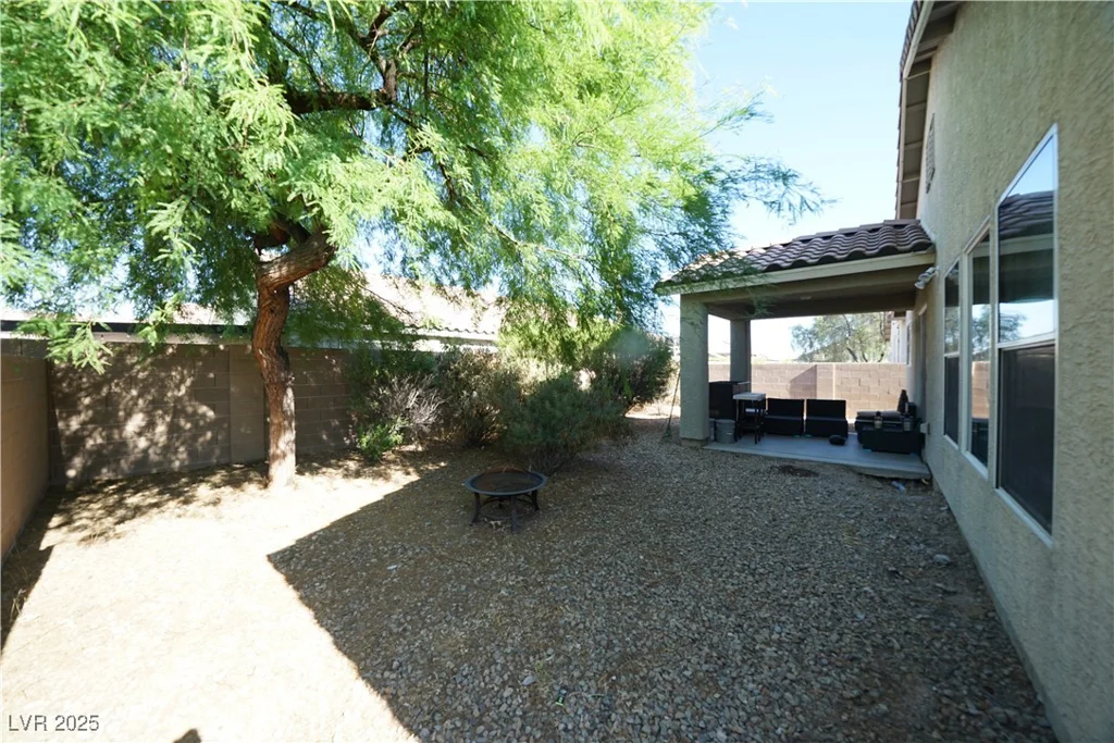 6040 Eganridge, North Las Vegas, NV 89081