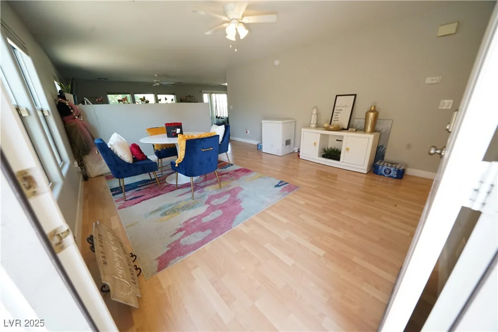 6040 Eganridge, North Las Vegas, NV 89081