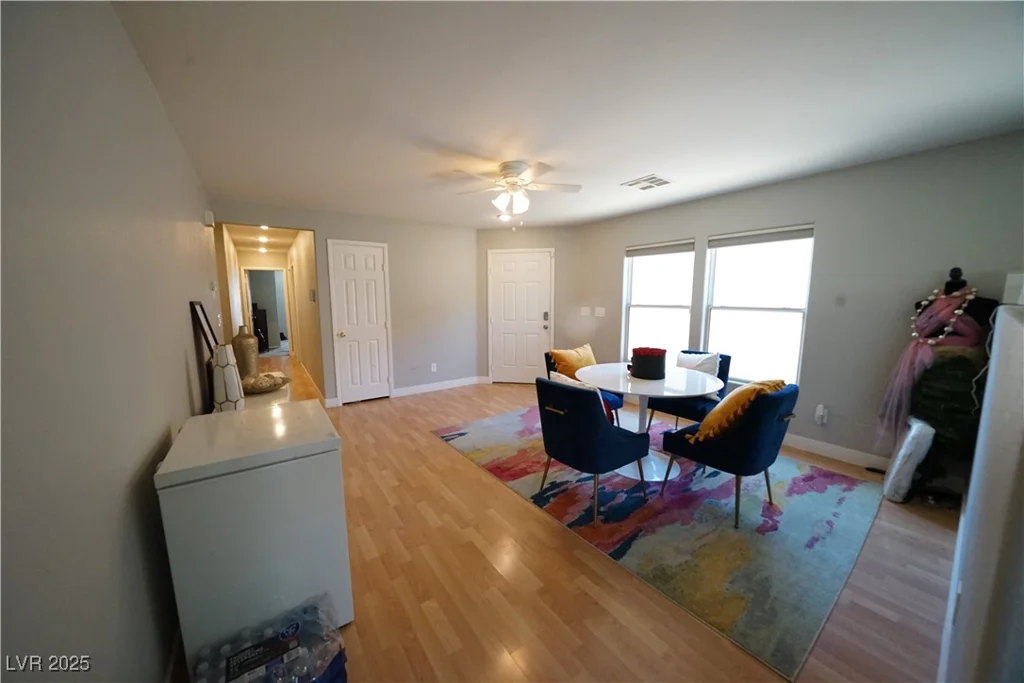 6040 Eganridge, North Las Vegas, NV 89081
