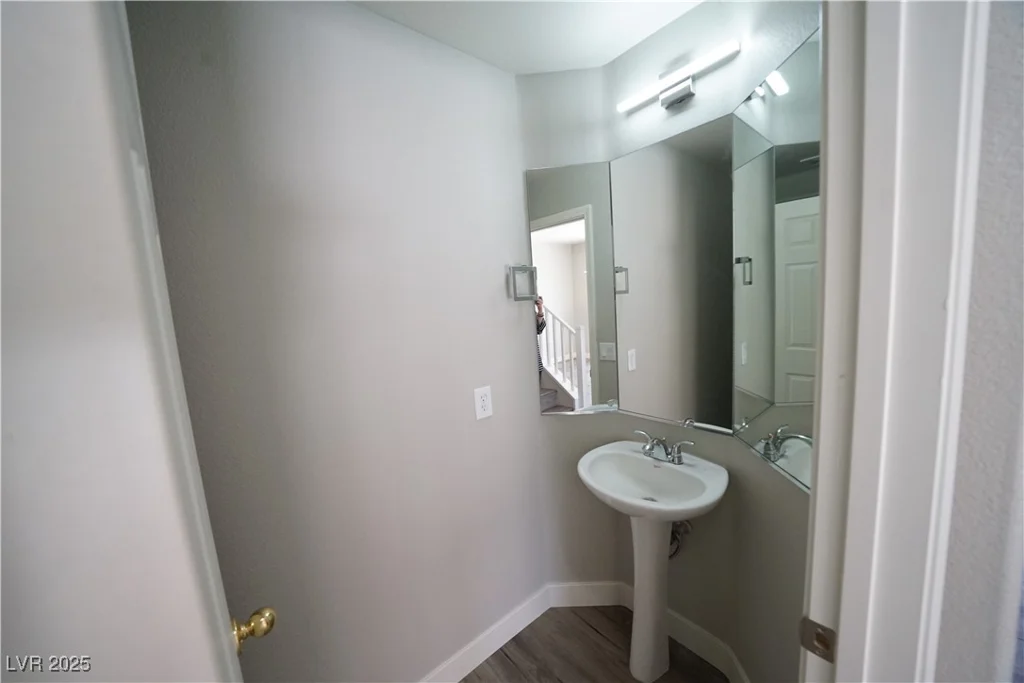 5713 Heineken, North Las Vegas, NV 89031