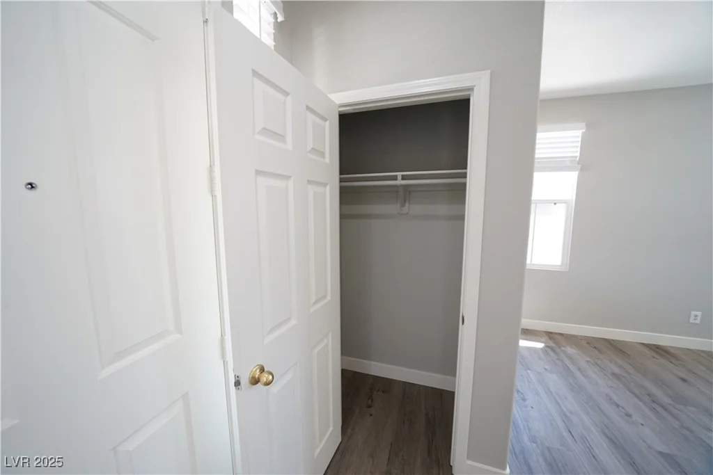 5713 Heineken, North Las Vegas, NV 89031