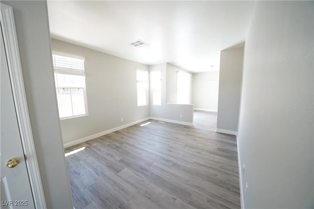 5713 Heineken, North Las Vegas, NV 89031