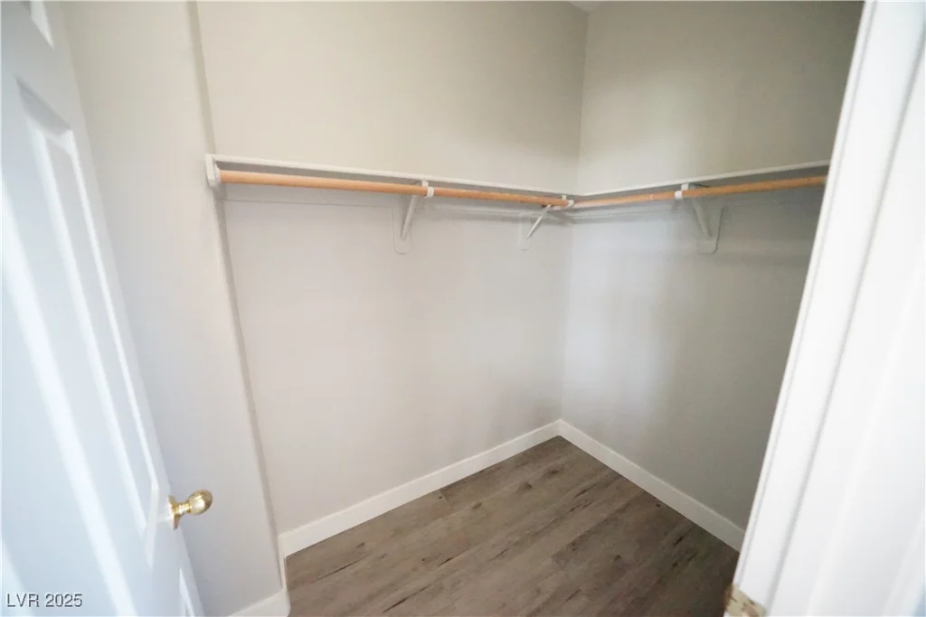 5713 Heineken, North Las Vegas, NV 89031