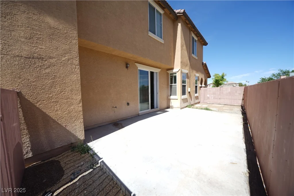5713 Heineken, North Las Vegas, NV 89031