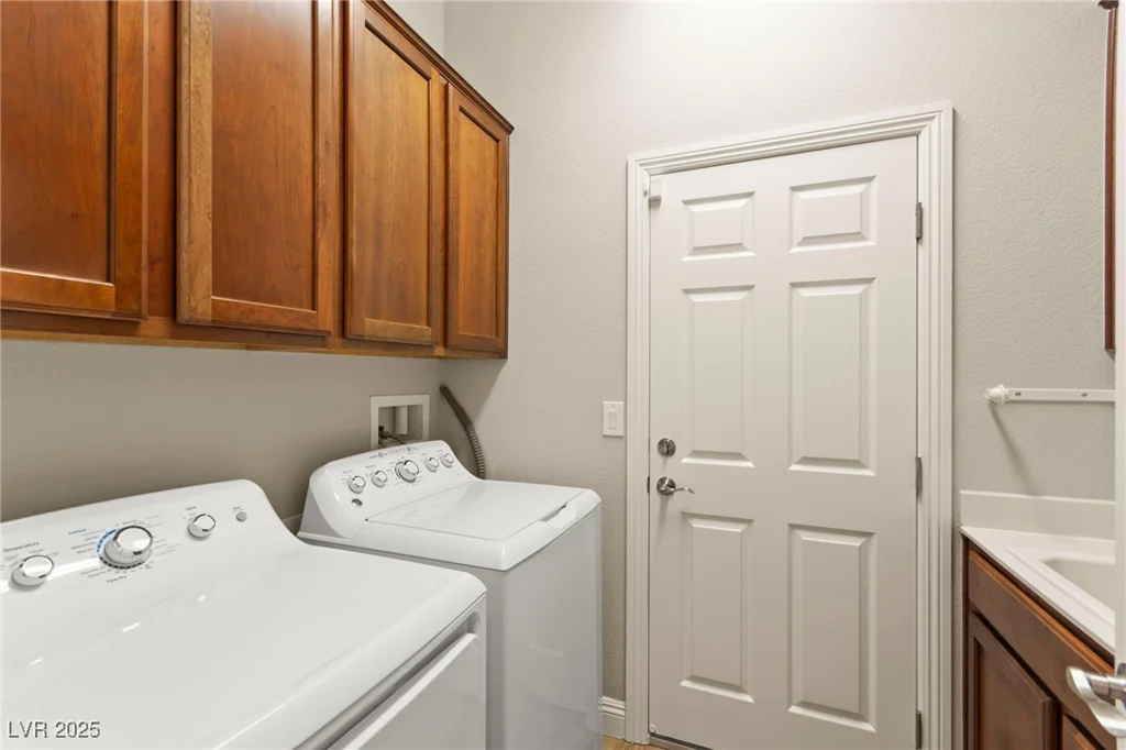 10348 Hawks Wing, Las Vegas, NV 89178