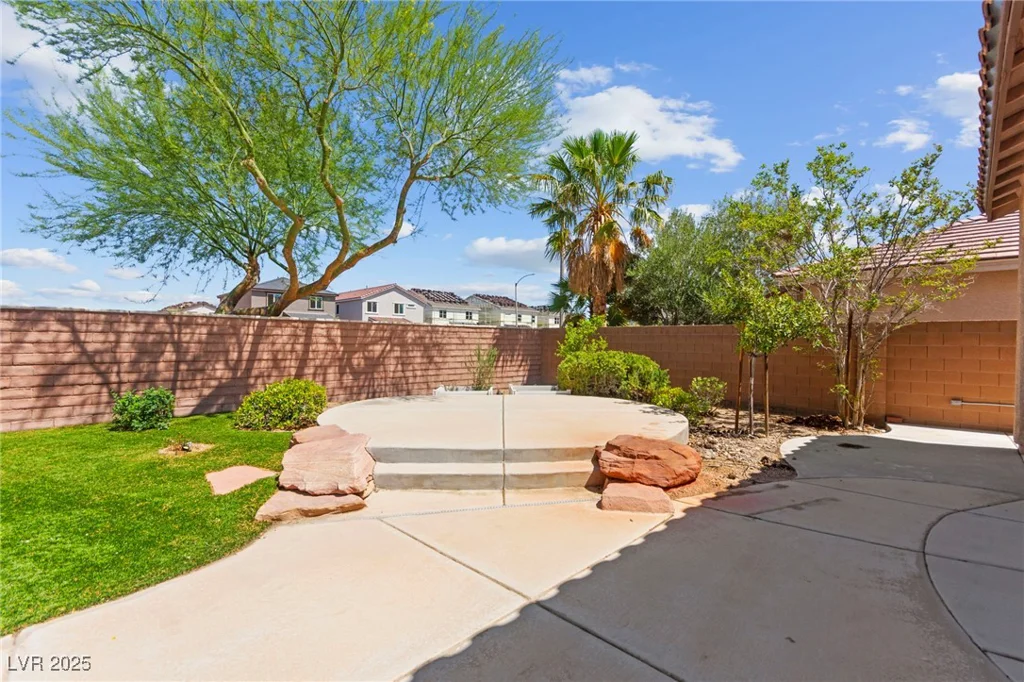 10348 Hawks Wing, Las Vegas, NV 89178
