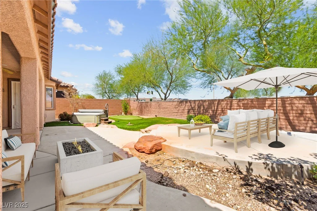 10348 Hawks Wing, Las Vegas, NV 89178