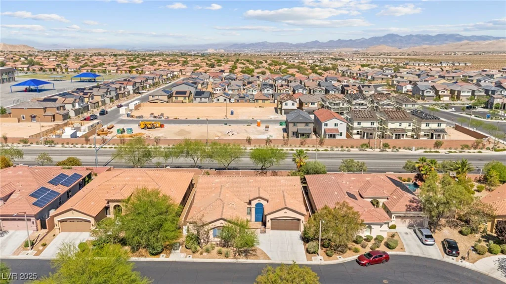 10348 Hawks Wing, Las Vegas, NV 89178