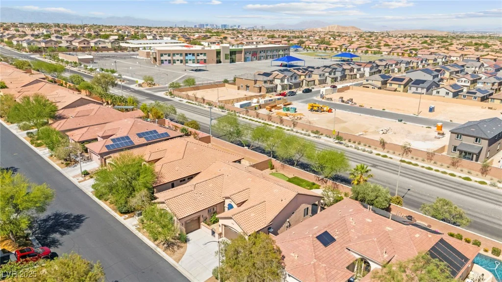 10348 Hawks Wing, Las Vegas, NV 89178